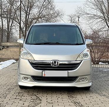 Honda: Honda Stepwgn: 2006 г., 2 л, Автомат, Бензин, Минивэн — 1