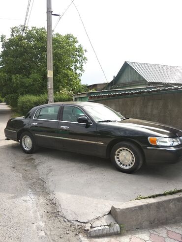 lincoln navigator in Кыргызстан | ВЕЛОСИПЕДЫ: Lincoln Town Car 4.6 л. 2000
