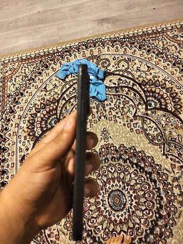 xiaomi poco m5: Redmi note 14 256yaddas 14ram yungul asaqsinda cat var ama ustinde — 2