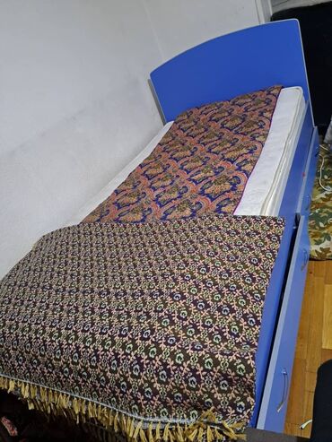 bed: Односпальная Кровать, Б/у