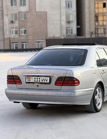 колпачок мерседес: Mercedes-Benz E-Class: 2002 г., 3.2 л, Автомат, Бензин, Седан — 3