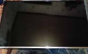 kompüterlər işlənmiş: Vestel LED TV - Marka/model: Vestel (etiketdə “Vestel” qeyd olunub) -