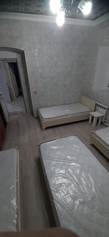 samaxida evler: Gəncə şəhərindəmərkəzdə yerləşənancaq tələbə qızlara verilən — 2
