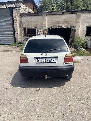 Volkswagen Golf: 1994 г., Хэтчбэк — 4
