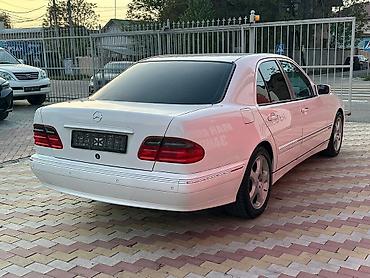 Mercedes-Benz: Mercedes-Benz E-Class: 2000 г., 3.2 л, Автомат, Бензин, Седан — 4