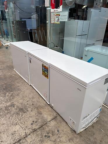 Soyuducular: Silver dondurucular: 150 litr — 370 AZN 140 litr — 380 AZN 200 litr — — 10