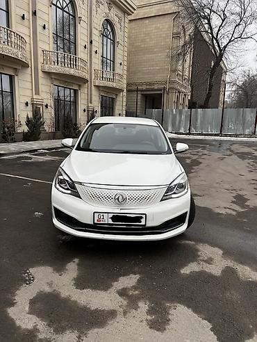 Dongfeng: Dongfeng : 2021 г., Автомат, Электромобиль, Седан — 3