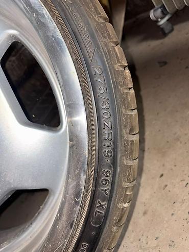 a8 d2: Комплект оригинальных легкосплавных дисков Mercedes-Benz/AMG моноблок — 4