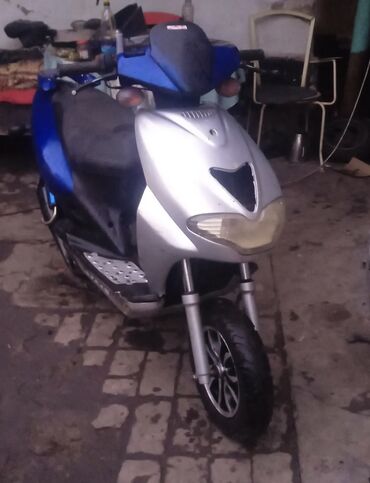 на рекс спринтер: Скутер Suzuki, 150 куб. см, Бензин