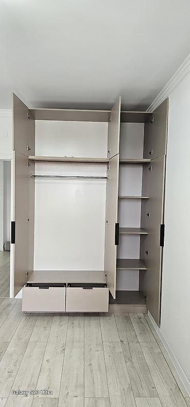 Шифоньеры, шкафы для одежды: Шифоньер, шкаф для одежды, Новый, Прямой — 42