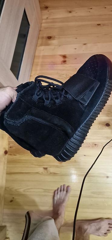 formula 1 biley: Adidas Yeezy Boost 750, qara rəng - Model: AQ2661 (etiketdə — 5