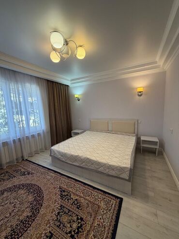 Долгосрочная аренда домов: 73 м², 2 комнаты — 1