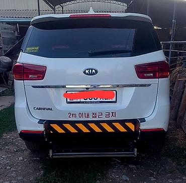 Kia: Kia Carnival: 2018 г., 2.2 л, Автомат, Дизель, Универсал — 5