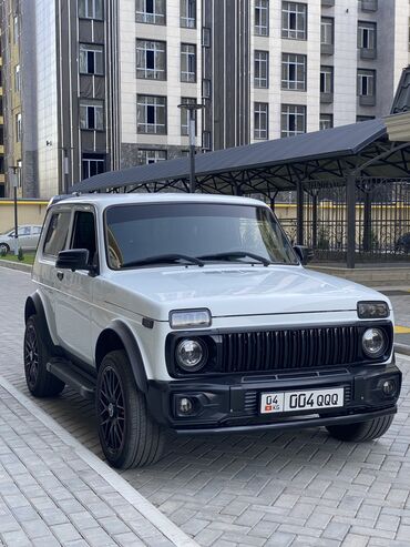 ВАЗ (ЛАДА): ВАЗ (ЛАДА) 4x4 Нива: 2016 г., 1.7 л, Механика, Бензин, Внедорожник at lalafo.kg — 2 ВАЗ (ЛАДА): ВАЗ (ЛАДА) 4x4 Нива: 2016 г., 1.7 л, Механика, Бензин, Внедорожник — 2
