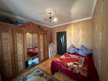 sekide satilan evler 2024: Evi uzunmuddetli kiraye verirem. Whatsap da akti̇vdi̇r. Qaradağ rayon