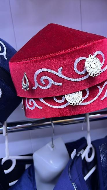 Другие головные уборы: Цвет - Бордовый — 7