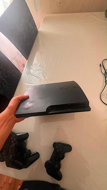Видеоигры и приставки: Sony PlayStation 3 (PS3) Slim oyun konsolu Xüsusiyyətlər: - Rəng — 8