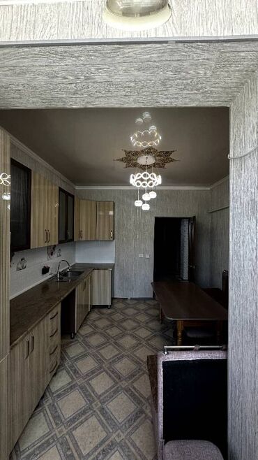 Долгосрочная аренда квартир: 3 комнаты, Собственник, С мебелью частично at lalafo.kg — 4 Долгосрочная аренда квартир: 3 комнаты, Собственник, С мебелью частично — 4