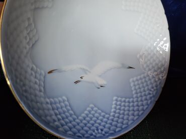 Ostalo posuđe: Bombonijera 3g Royal Kopenhagen Bing - Grondahl. Bombonijera danski na lalafo.rs — 8 Ostalo posuđe: Bombonijera 3g Royal Kopenhagen Bing - Grondahl. Bombonijera danski — 8