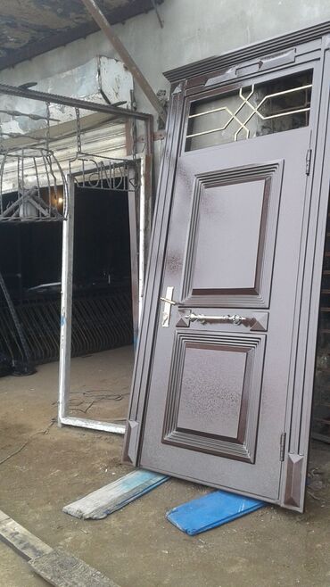 Giriş qapıları: Yeni Giriş qapısı Zamok və çərçivə ilə, Zəmanətli, Pulsuz quraşdırma, Ödənişli çatdırılma, Pulsuz çatdırılma, Rayonlara çatdırılma — 2