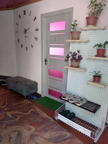 Посуточная аренда комнат: 100 м² at lalafo.kg — 12 Посуточная аренда комнат: 100 м² — 12