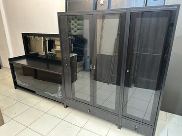 стеклянная тумба под телевизор: İşlənmiş, Komod, TV altlığı, Servant, Kredit yoxdur, Türkiyə