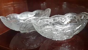 ikinci əl qablar: Kəsmə naxışlı şüşə meyvə qabları – 2 ədəd - Material: qalın, şəffaf