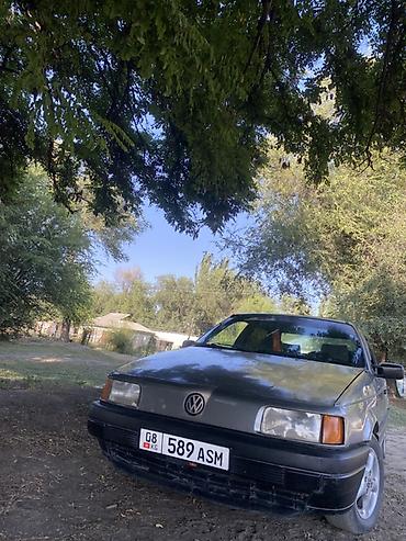mazda 3 2005: Volkswagen Passat: 1991 г., 1.8 л, Механика, Бензин, Седан — 4