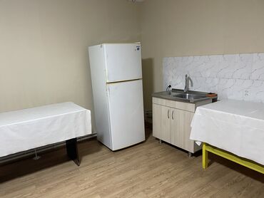 квартира ак боссого: 1 бөлмө, Менчик ээси, Толугу менен эмереги бар