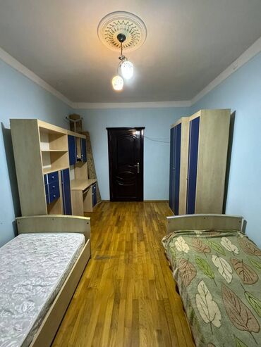 Uzunmüddətli kirayə mənzillər: Nəsimi rayonu,Memar əcəmi metrosu,Yeganə şadlıq sarayı yanı,5 — 11