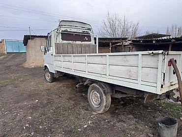 Транспорт: Грузовик, Mercedes-Benz, Стандарт, Б/у — 5
