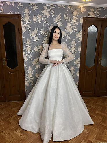 Свадебные платья: Свадебные платья б/у в отличном состоянии — 1