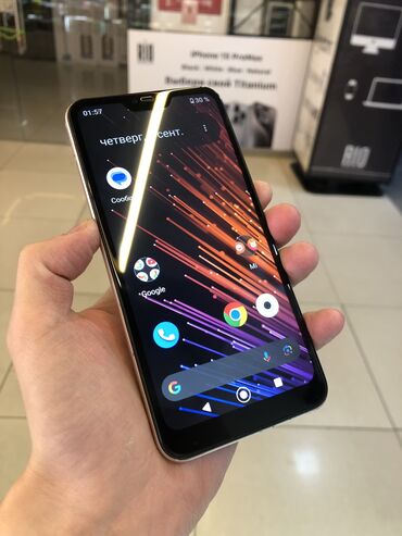 телефоы: Xiaomi, Mi A2 Lite, Колдонулган, 32 ГБ, түсү - Алтын, 1 SIM, 2 SIM