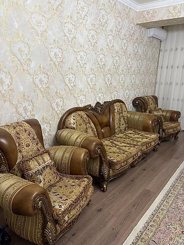 parca bez: Qonaq otağı üçün, İşlənmiş, Açılan, Dördbucaq masa, 8 stul — 5