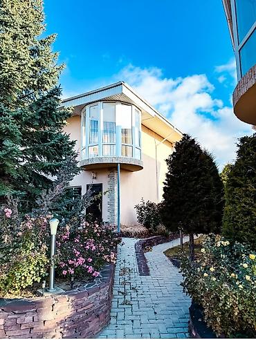 Продажа отелей и хостелов: ПРОДАЁТСЯ : на Северном берегу озера Ыссык - Куль в с. ТАМЧЫ по трассе — 4