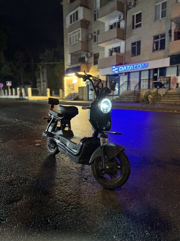 сколько стоит электросамокат в баку: Ideal veziyyetdedir Tam zaretkaya 60-70 km gedir Tam zaretkani 5 saata