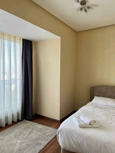 Долгосрочная аренда квартир: 3 комнаты, Агентство недвижимости, Без подселения, С мебелью полностью — 8