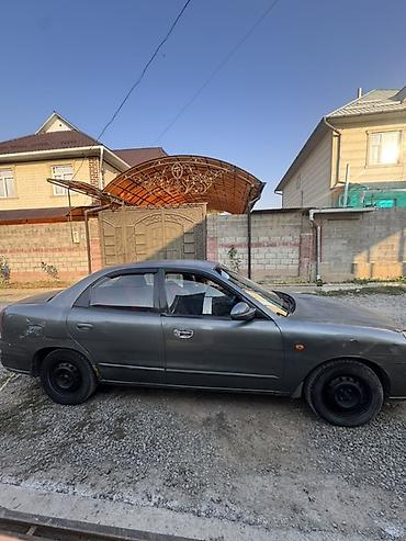 lexus rx 2011: Daewoo Nubira: 1999 г., Седан — 4