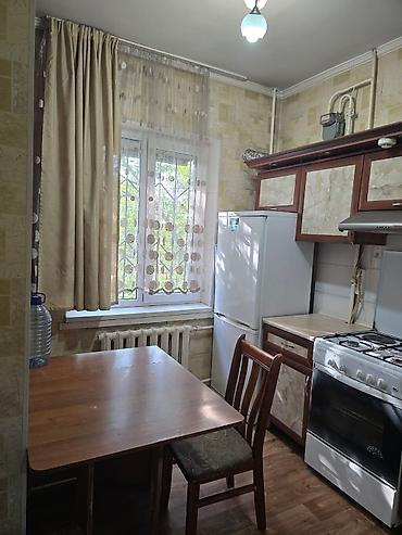 аламидин рынок квартира: 2 комнаты, 48 м², Аламедин-1 мкр 105 серия, 4 этаж — 5