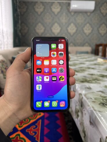 Apple iPhone: IPhone Xr, Б/у, 64 ГБ, 79 %