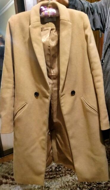 пальто зимнее: Stradivarius,M,10 man