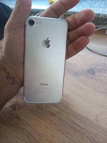 iphone 16 plus qiymeti: IPhone 7, Qızılı, Barmaq izi — 3