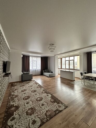 продаю квартиру боконбаева: 3 комнаты, 108 м², Элитка, 2 этаж, Косметический ремонт