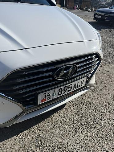 Hyundai: Hyundai Sonata: 2018 г., Седан — 6