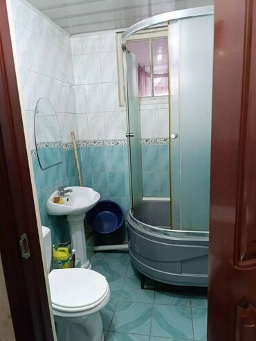 сдаю дом долгосрочно без хозяина: 1 комната, Агентство недвижимости, Без подселения, С мебелью частично