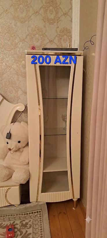 Mebel: Məhsul: Yataq otağı üçün krem rəngli mebel dəsti hissələri 1) Kupe — 6