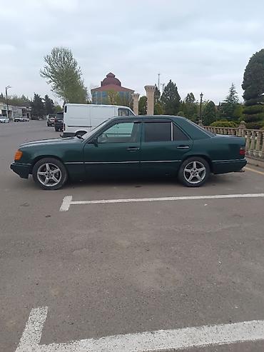 maybach disk qiymeti: Mercedes-Benz E 220: 2.2 l | 1994 il Sedan — 1