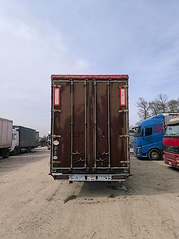 byd e2 2024: Тягач, Mercedes-Benz, 2007 г., Тентованный — 9