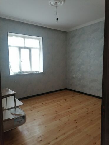 Həyət evləri və villaların satışı: Satılır: həyət evi - Ümumi təsvir: Tək mərtəbəli, eyvanlı həyət evi — 11