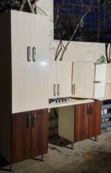 metbex mebeli ucun mermer: Uzeri mermerli metbex mebeli satilir 2 metrdir qiymet 260 azn uzerinde